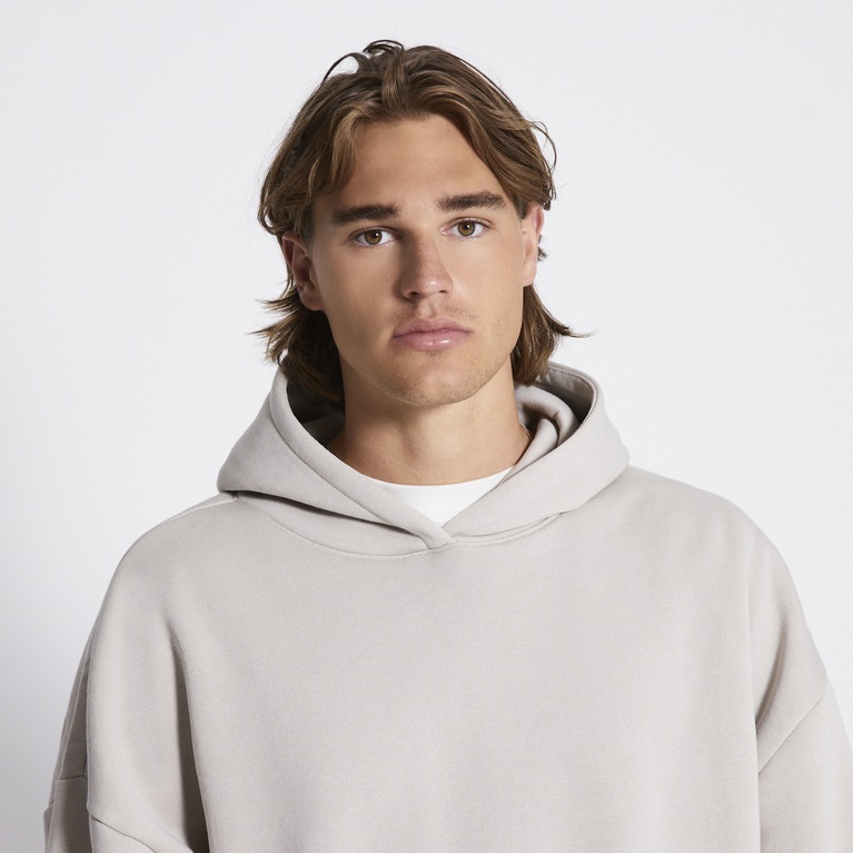 Heavy hoodie "Under"